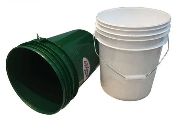 Food Safe Plastic Bucket Containers With Customized Printing And Snap On Lid